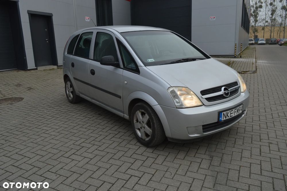 Opel Meriva 1.4 - 8