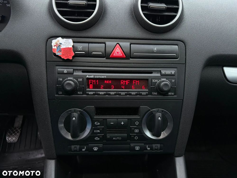 Audi A3 Sportback - 13