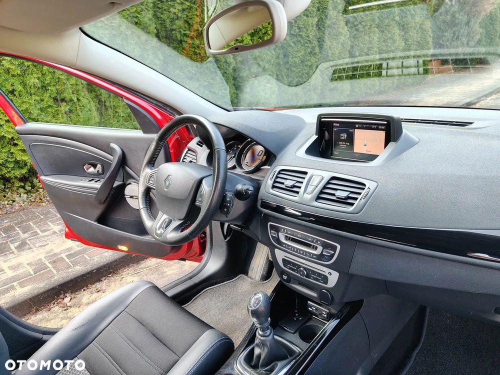 Renault Megane ENERGY dCi 130 BOSE EDITION - 23