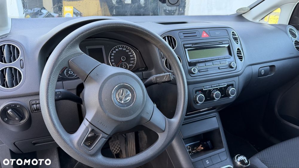Volkswagen Golf - 5