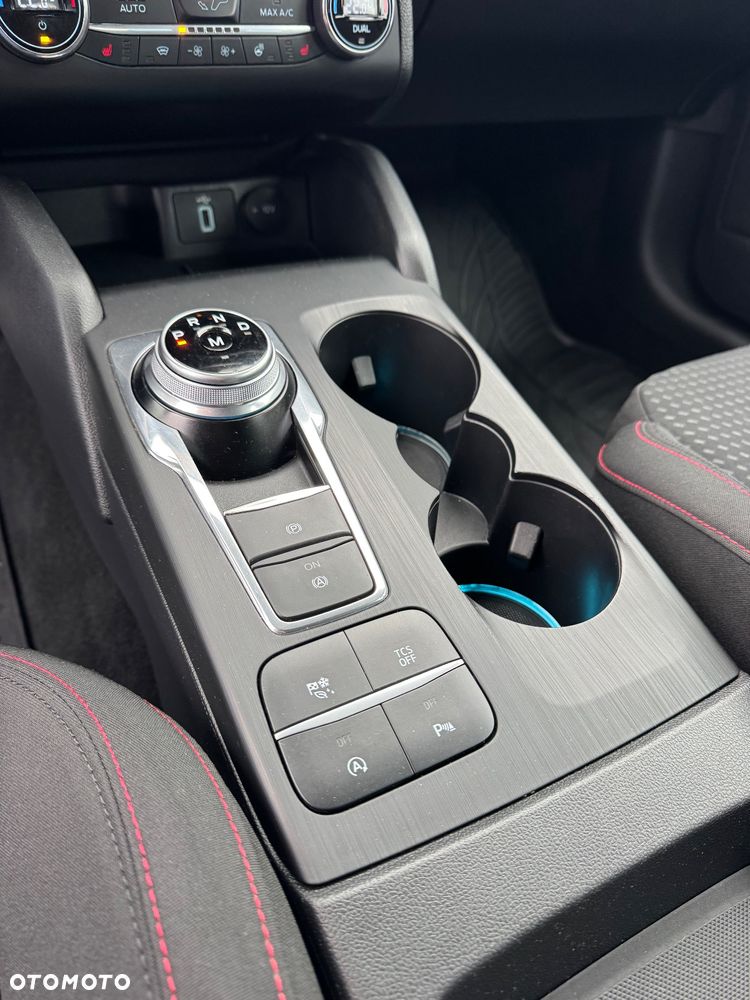 Ford Focus Turnier 1.5 EcoBlue Start-Stopp-System ST-LINE - 37