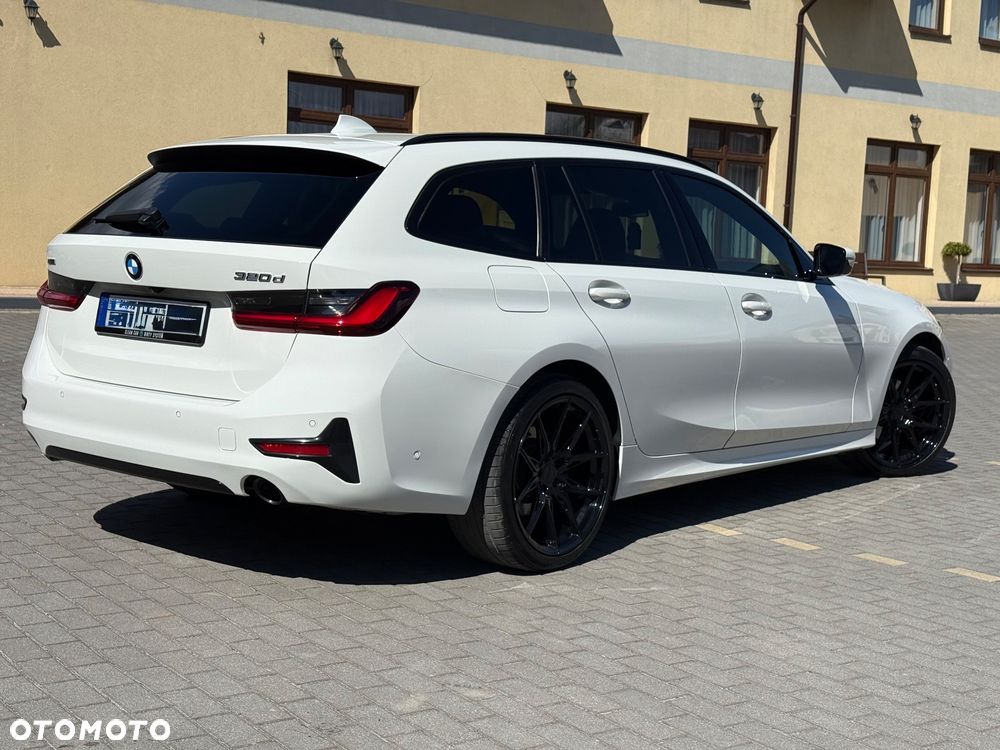 BMW Seria 3 320d xDrive Sport Line Shadow sport - 5