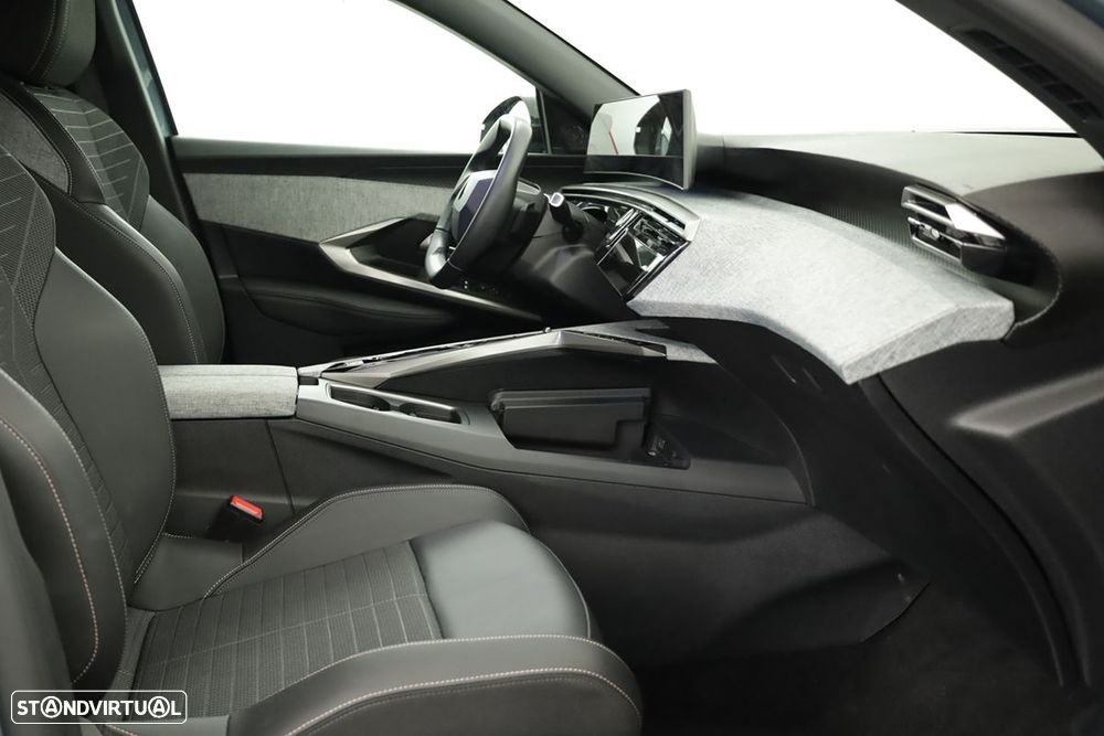 Peugeot 3008 1.2 Hybrid Allure e-DCS6 - 21