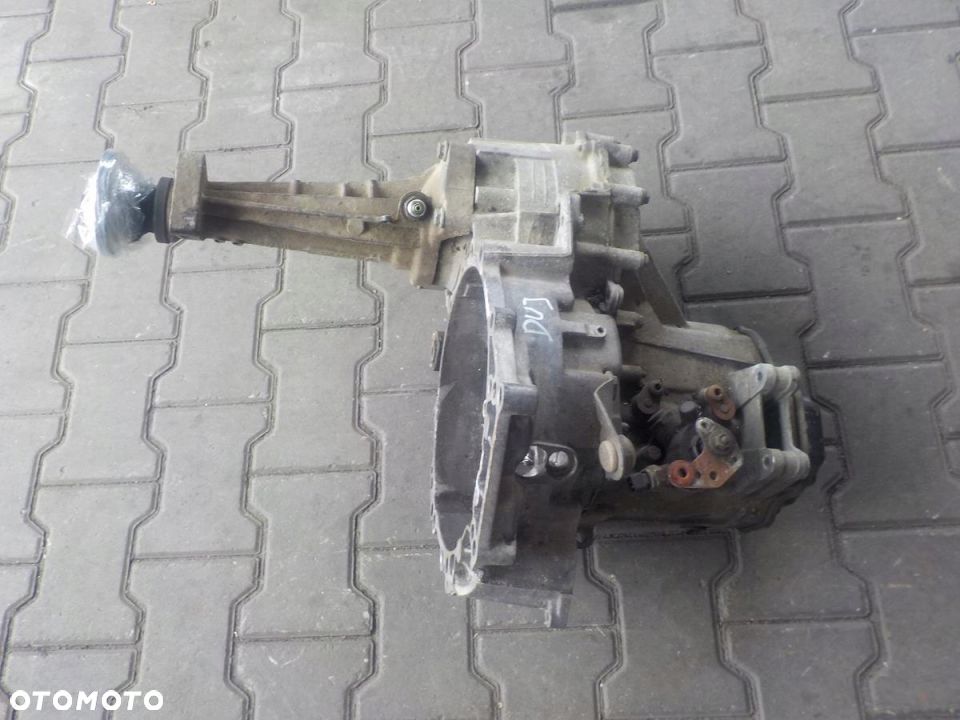 VW T4 2.5 TDI 88KM 65kW SKRZYNIA BIEGÓW DUJ EWB - 4