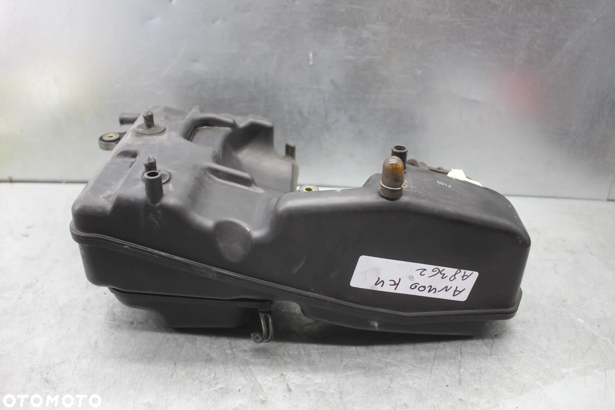 Suzuki Burgman AN 400 K4 K5 K6 Airbox filtr powietrza obudowa - 1