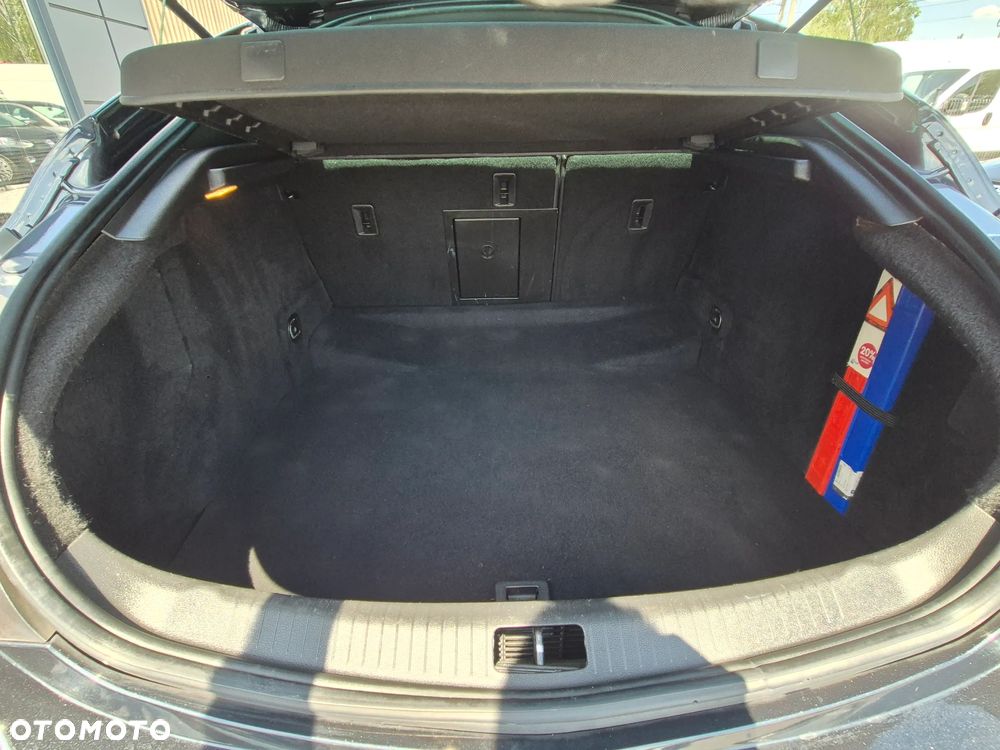 Opel Insignia 1.4 T Cosmo S&S - 29