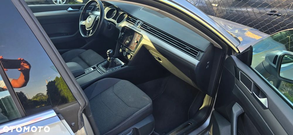 Volkswagen Arteon 2.0 TDI SCR Essence - 12