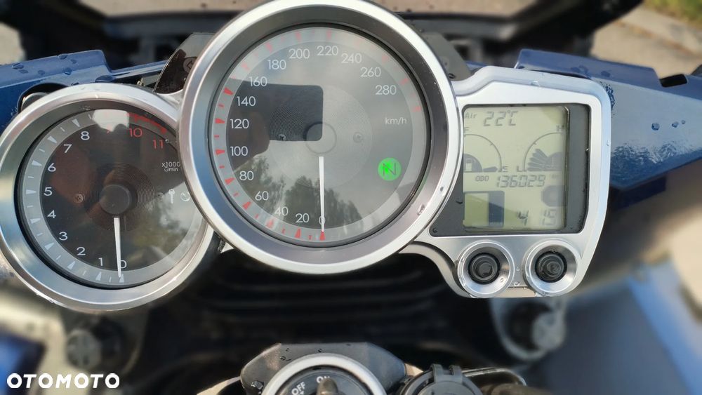 Yamaha FJR - 22