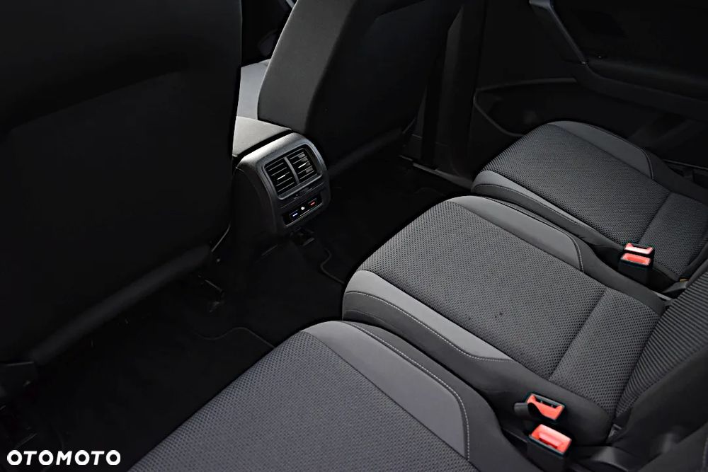 Volkswagen Touran 1.6 TDI BMT Comfortline - 28