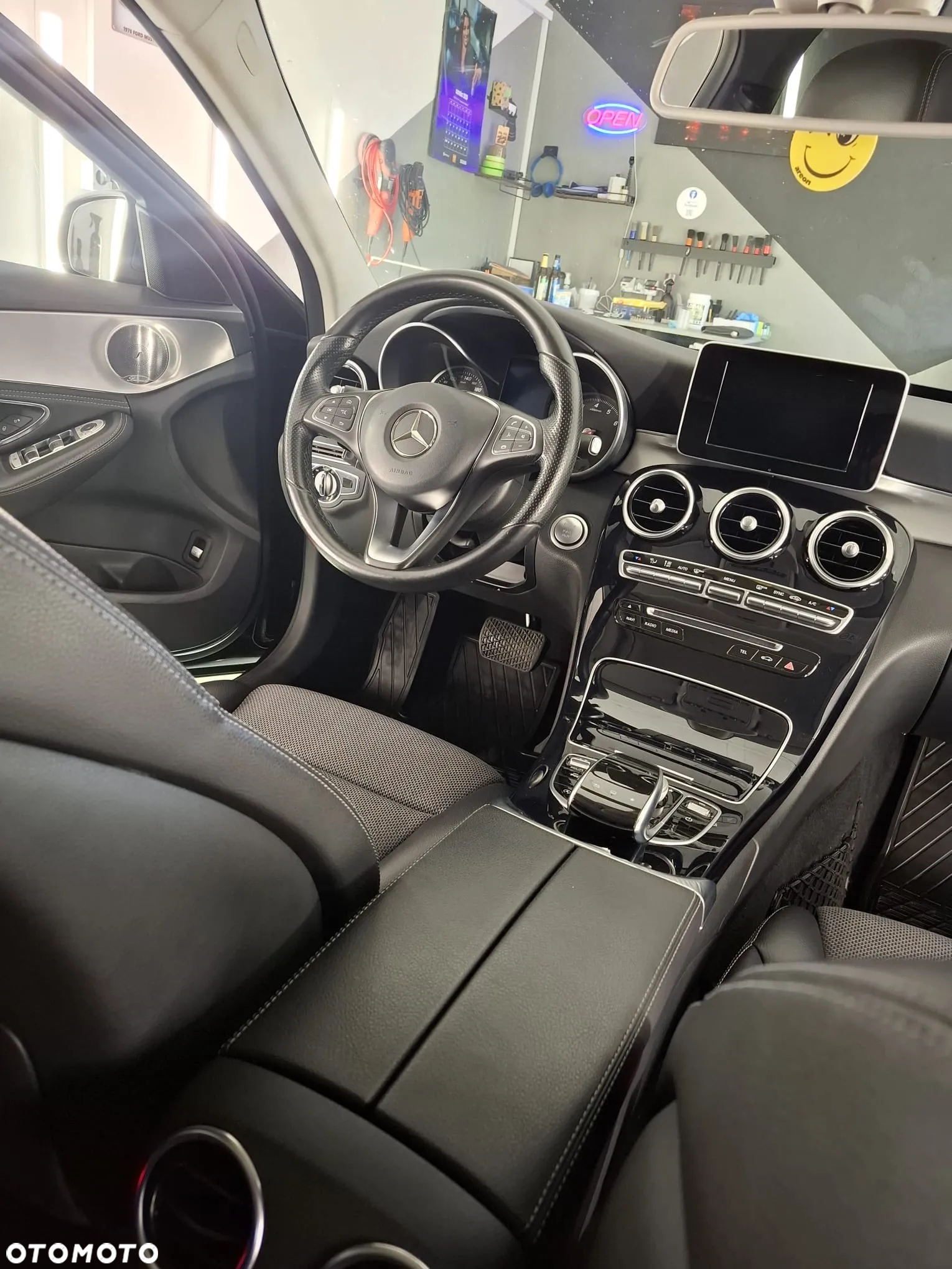 Mercedes-Benz Klasa C 250 7G-TRONIC - 8