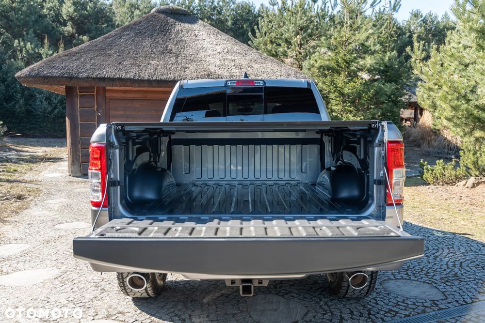 RAM 1500 5.7 Crew Cab Bighorn - 20