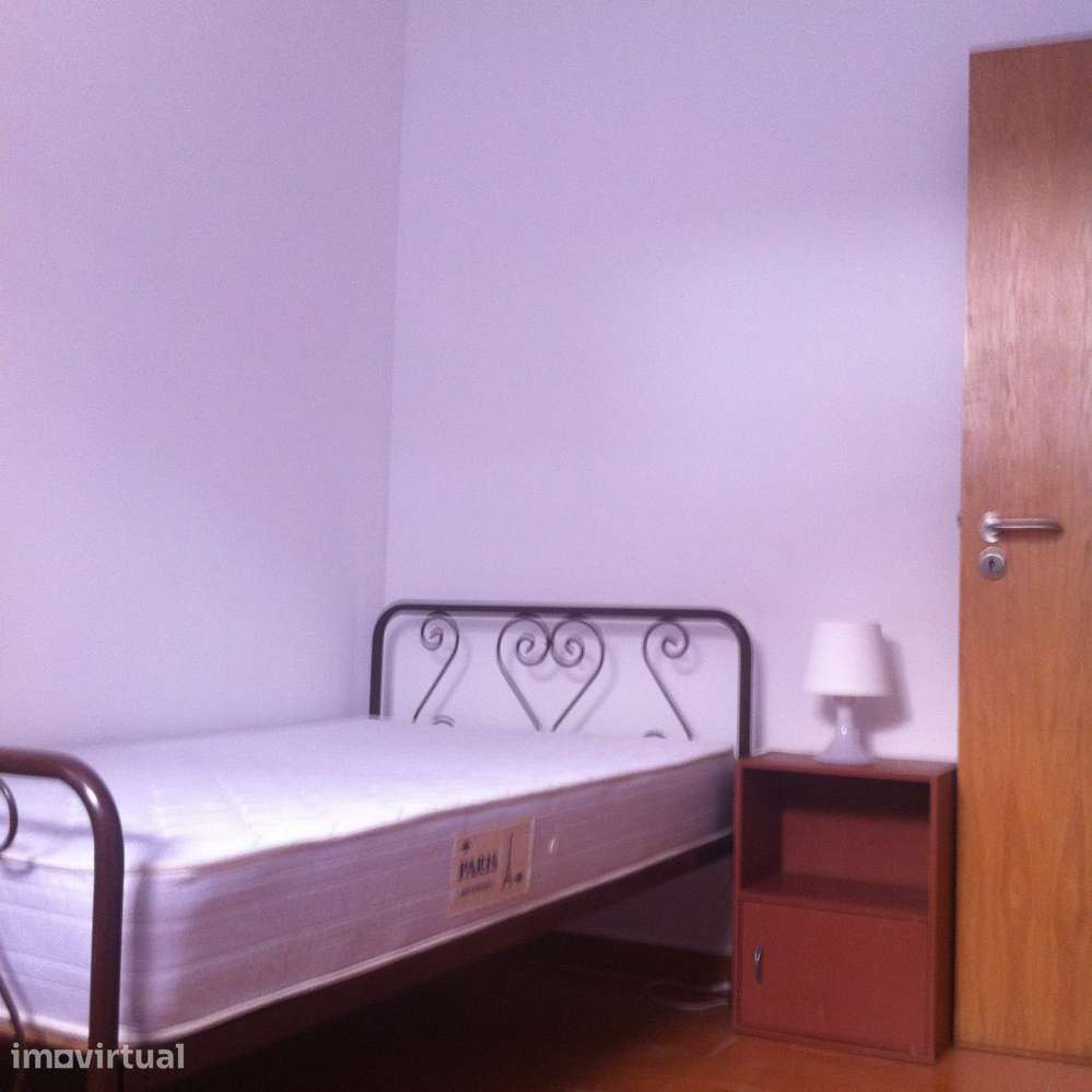 Quarto Individual no Areeiro, Lisboa - 500€ - Grande imagem: 2/8