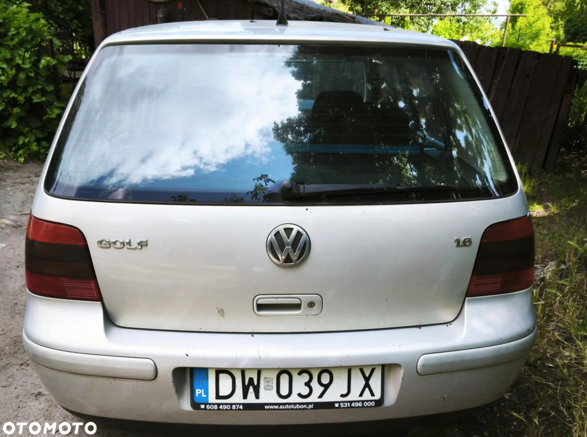 Volkswagen Golf 1.6 - 10