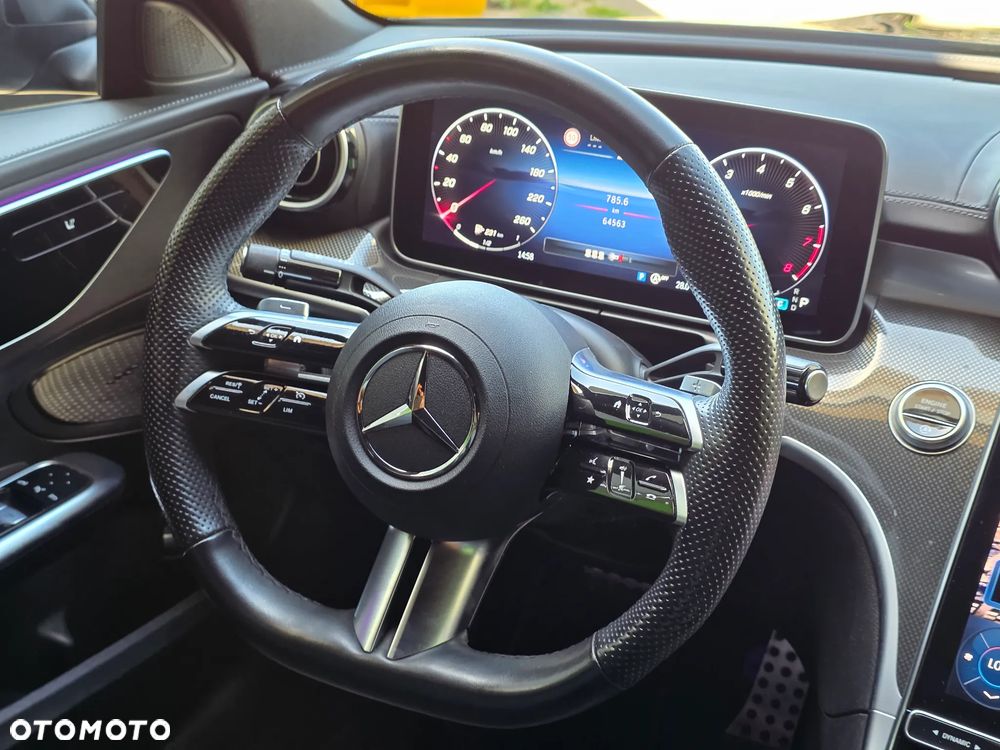 Mercedes-Benz Klasa C 200 mHEV 4-Matic AMG - 25