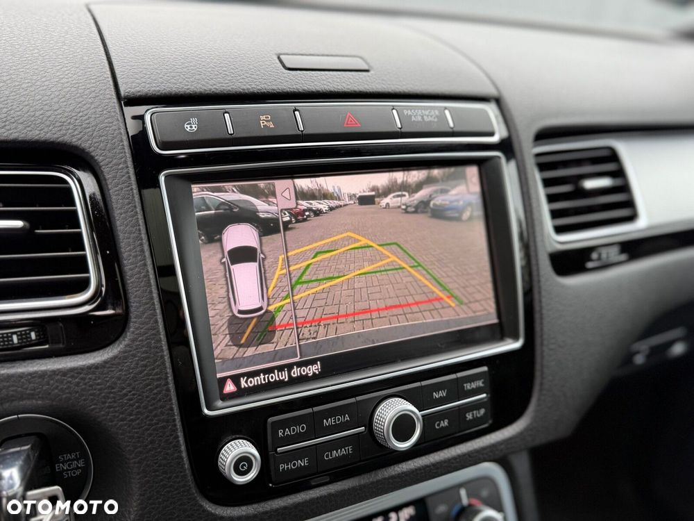 Volkswagen Touareg - 34