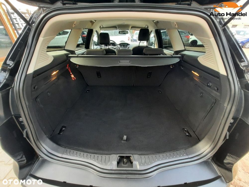 Ford Focus 1.5 EcoBlue STart-Stopp-System TITANIUM - 16