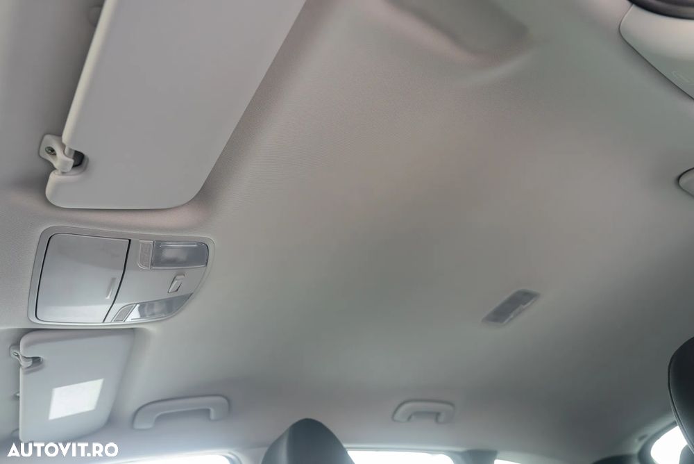 Hyundai i30 1.5 96CP M/T Highway - 16