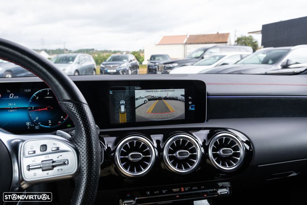 Mercedes-Benz CLA 220 d Shooting Brake AMG Line Aut. - 19