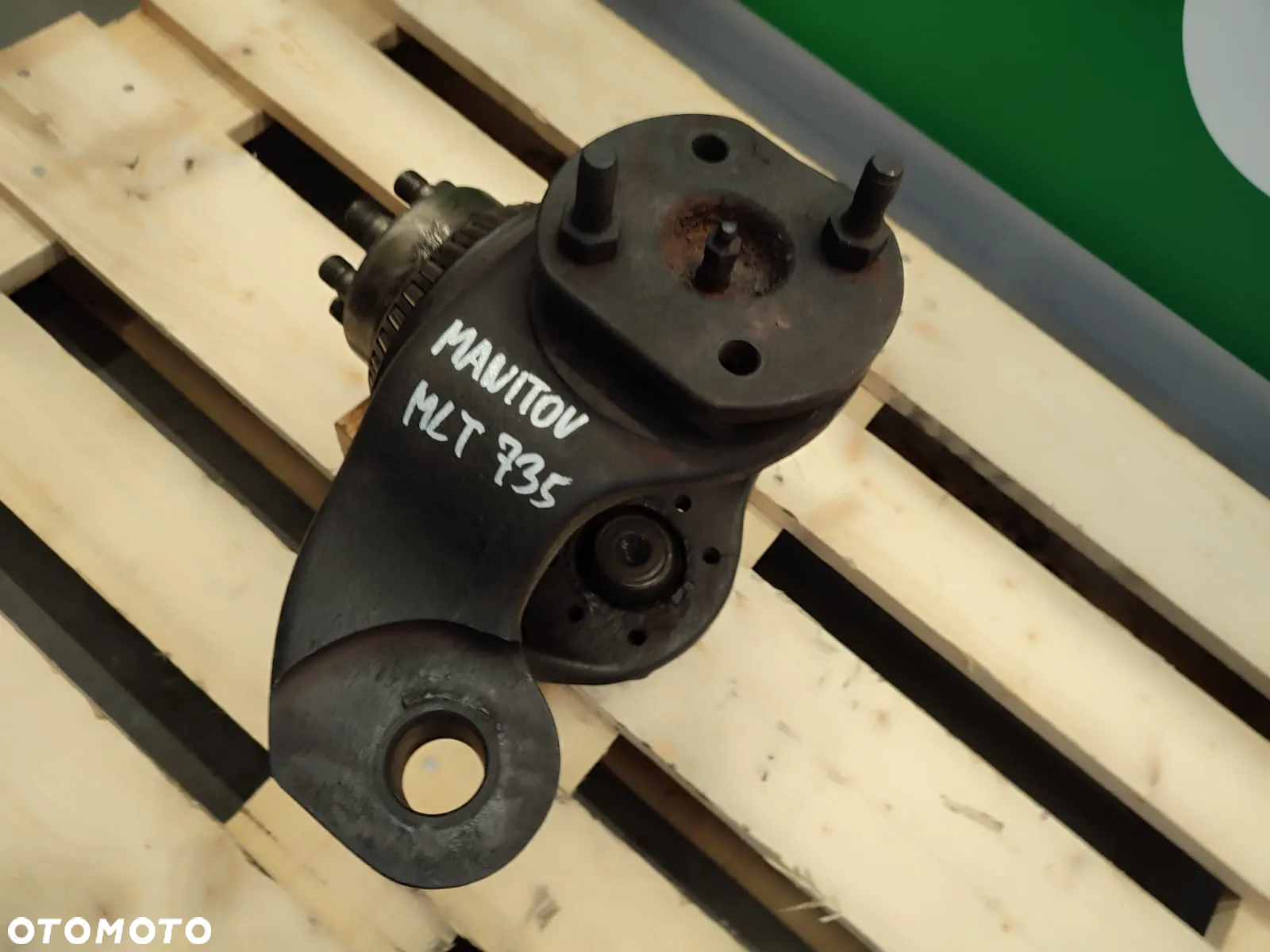 Zwrotnica 21206003799 MANITOU MLT 735 - 7
