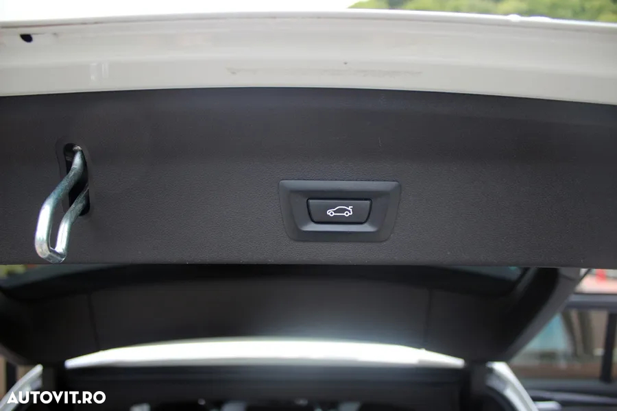 BMW X3 xDrive20d AT Luxury Line - 24