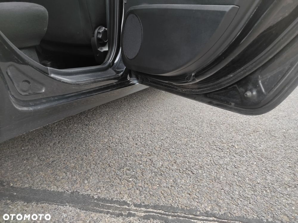 Kia Ceed 1.4 CVVT SW Edition 7 - 13