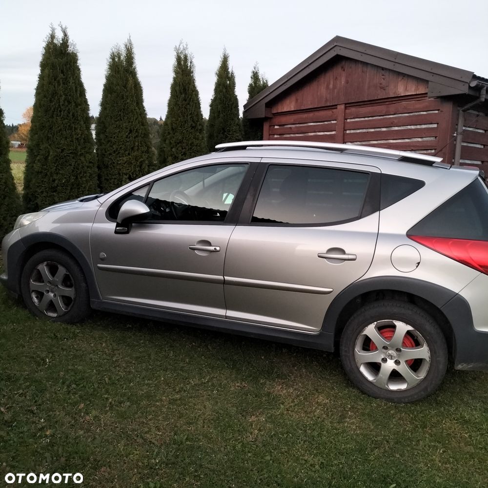 Peugeot 207 CC - 1