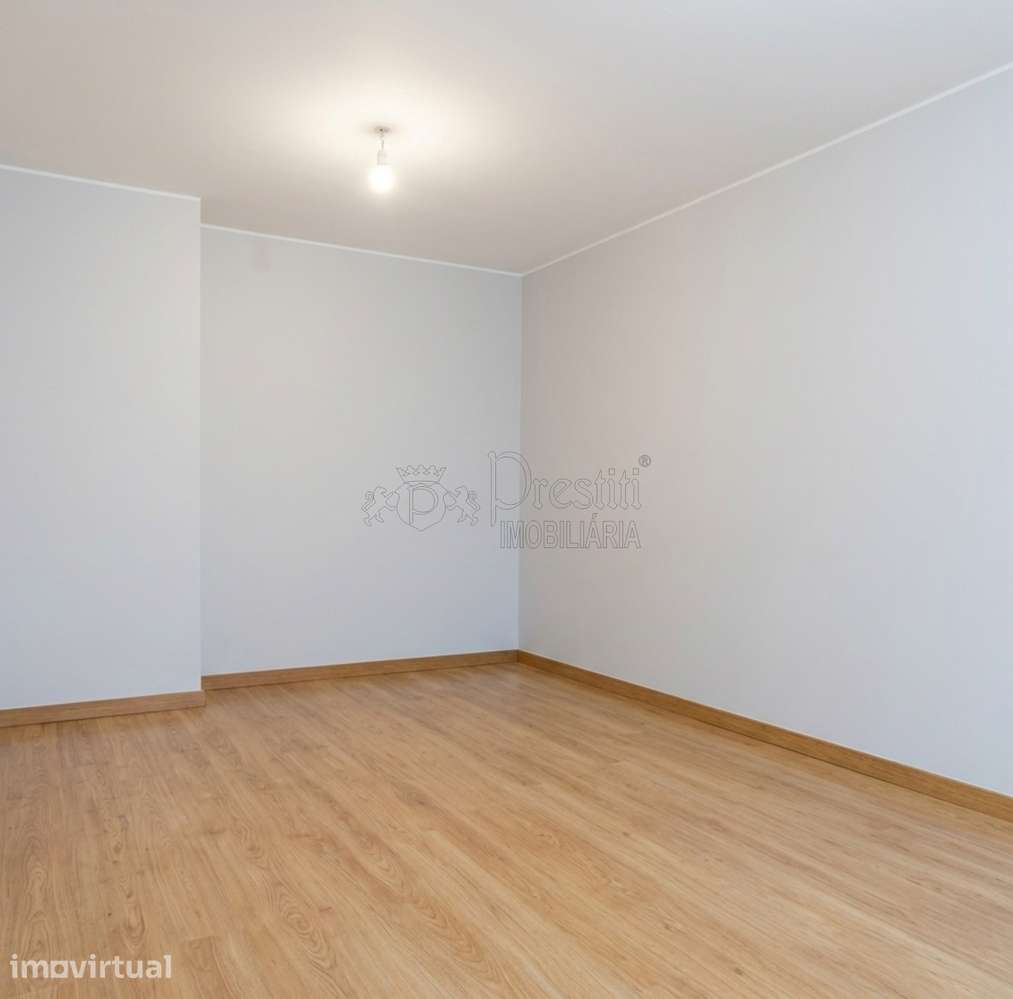 Apartamento T2 em Paranhos - Grande imagem: 3/10