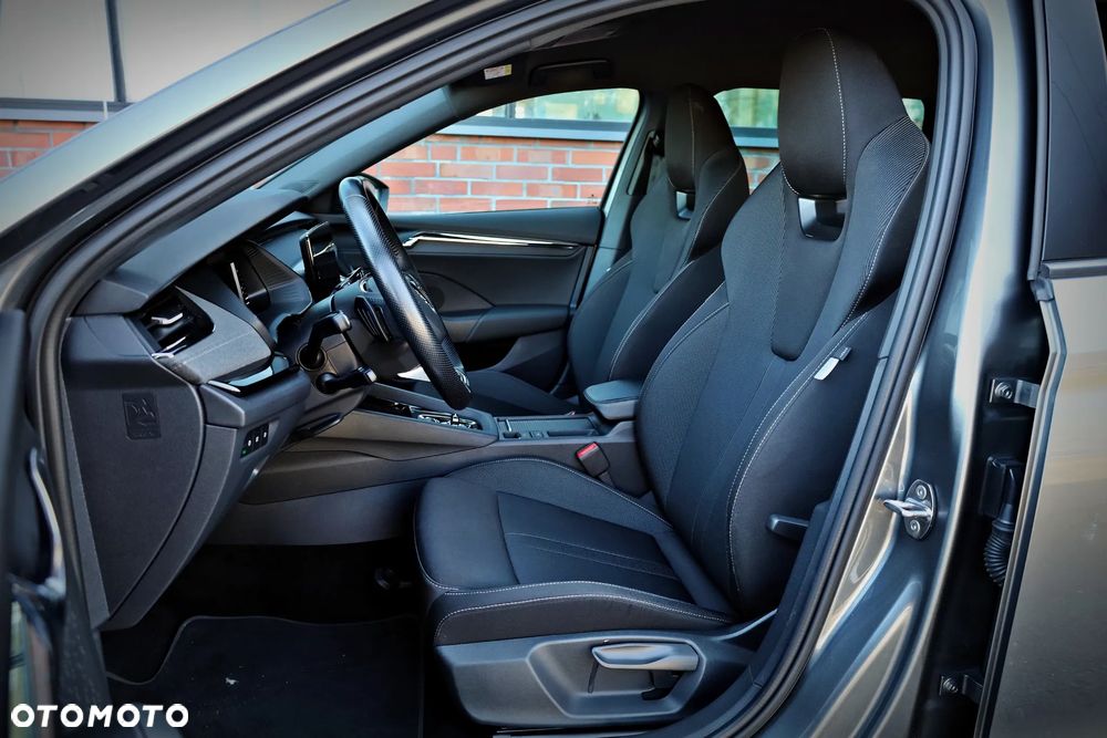 Skoda Octavia 2.0 TDI Style DSG - 22