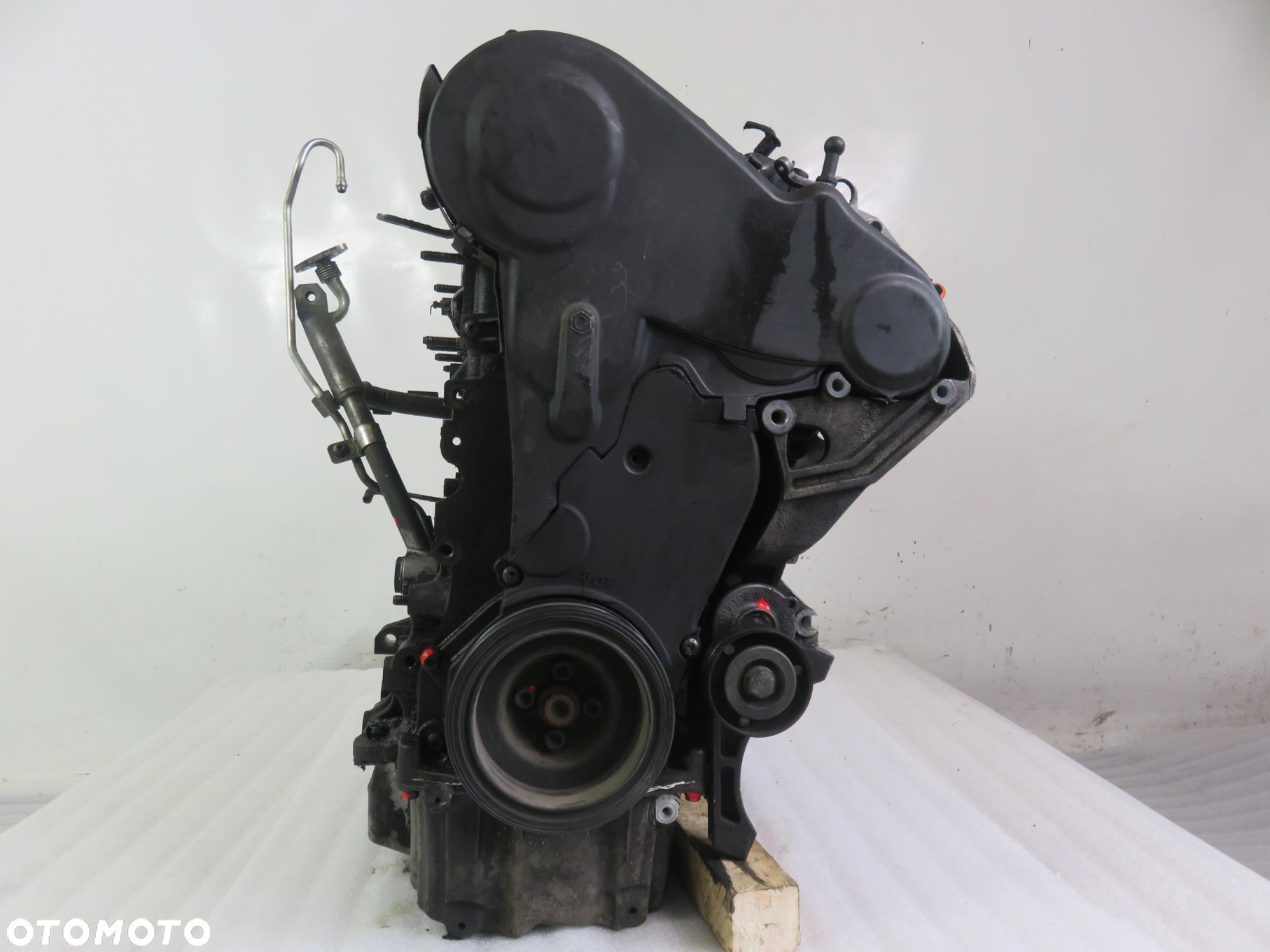 SILNIK VW TOURAN II 2.0 TDI 140 KM CFHC - 3