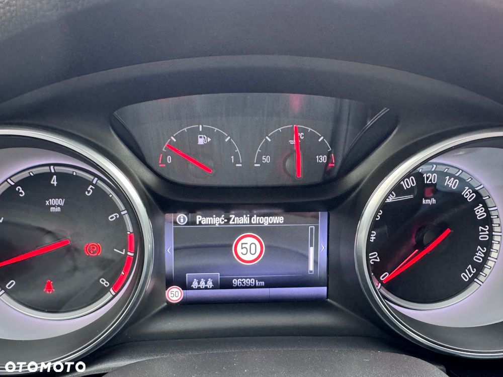 Opel Astra 1.4 Turbo Dynamic - 26