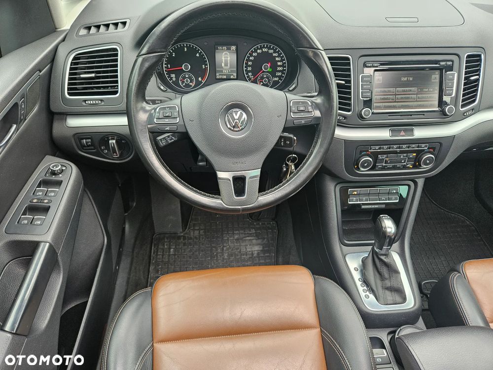 Volkswagen Sharan - 22