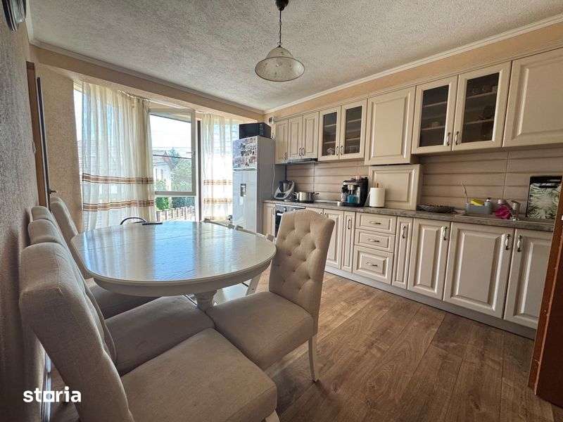 Apartament 100 mp la casa si terasa de 30 mp — fotografia 1