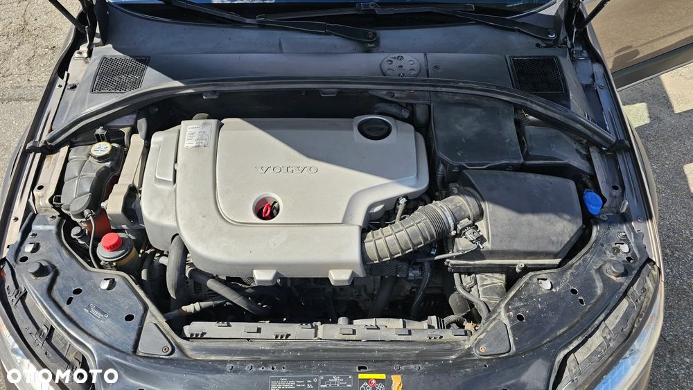 Volvo XC 70 - 13