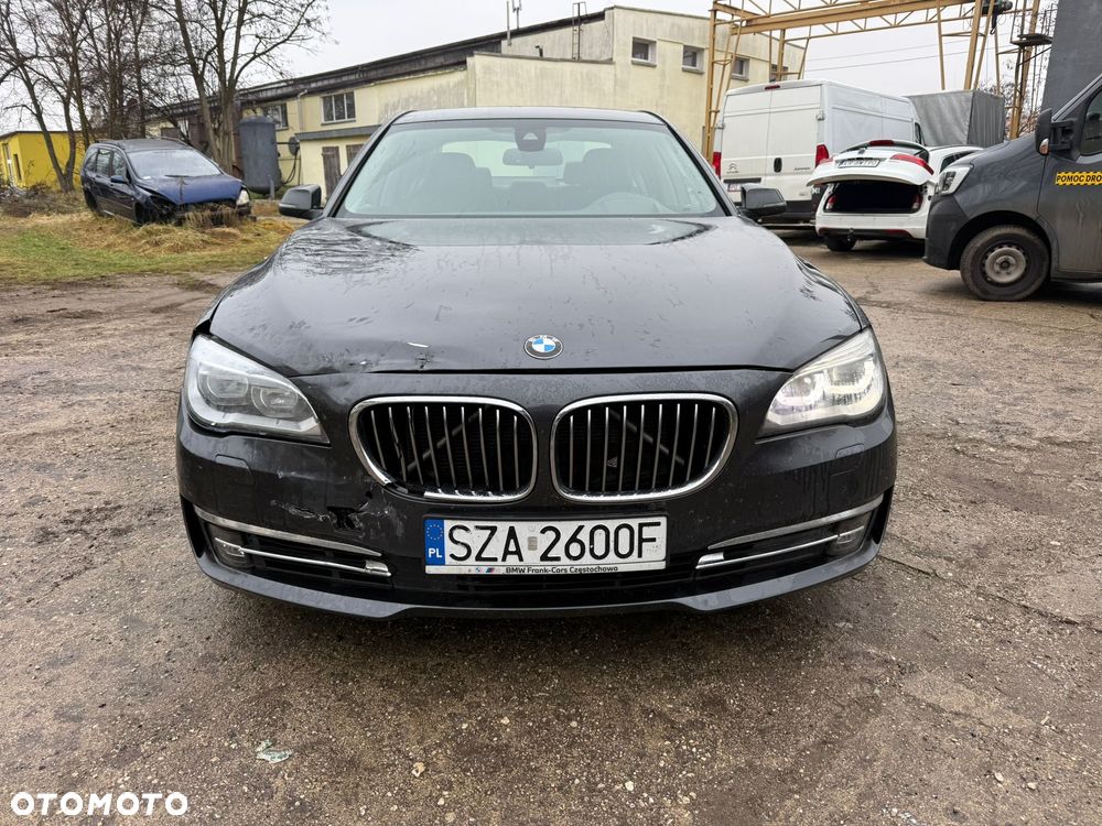 BMW Seria 7 740d xDrive - 2