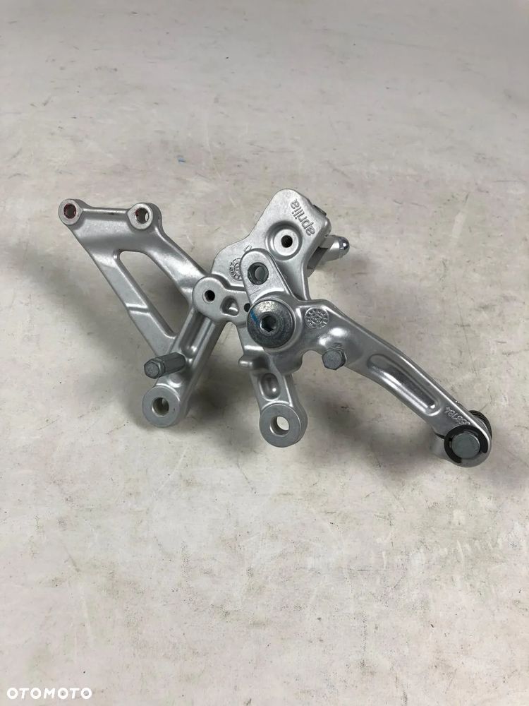 Aprilia RSV4 1000 Prawy Set Kierowcy Podnóżek Dźwignia - 5