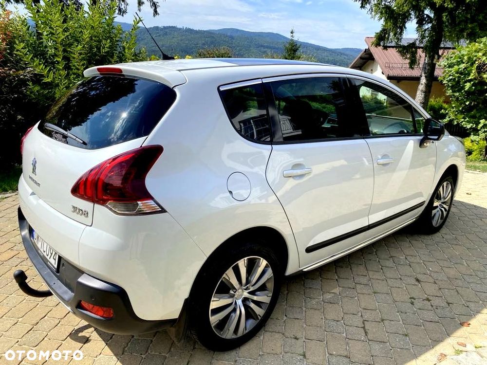 Peugeot 3008 1.6 BlueHDi Style S&S - 26