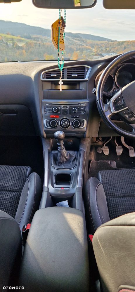 Citroën C4 1.6 HDi Exclusive - 11