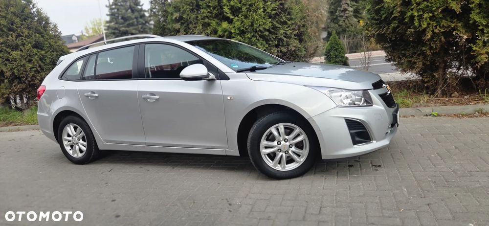 Chevrolet Cruze 1.7TD LT+ - 19