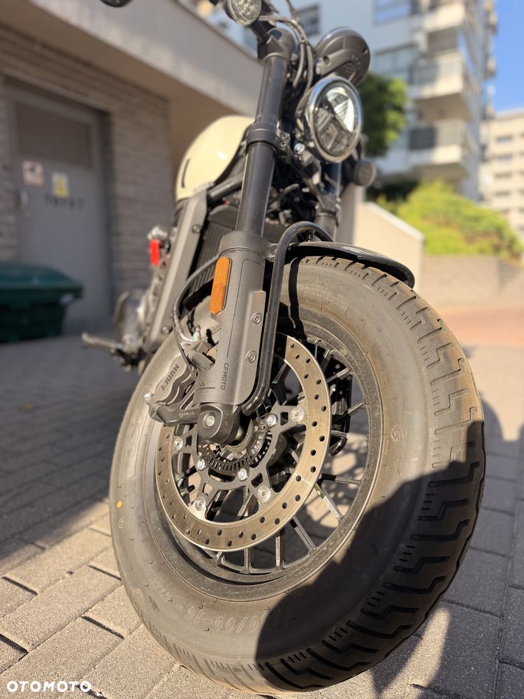 CFMoto 450CL-C Bobber - 16