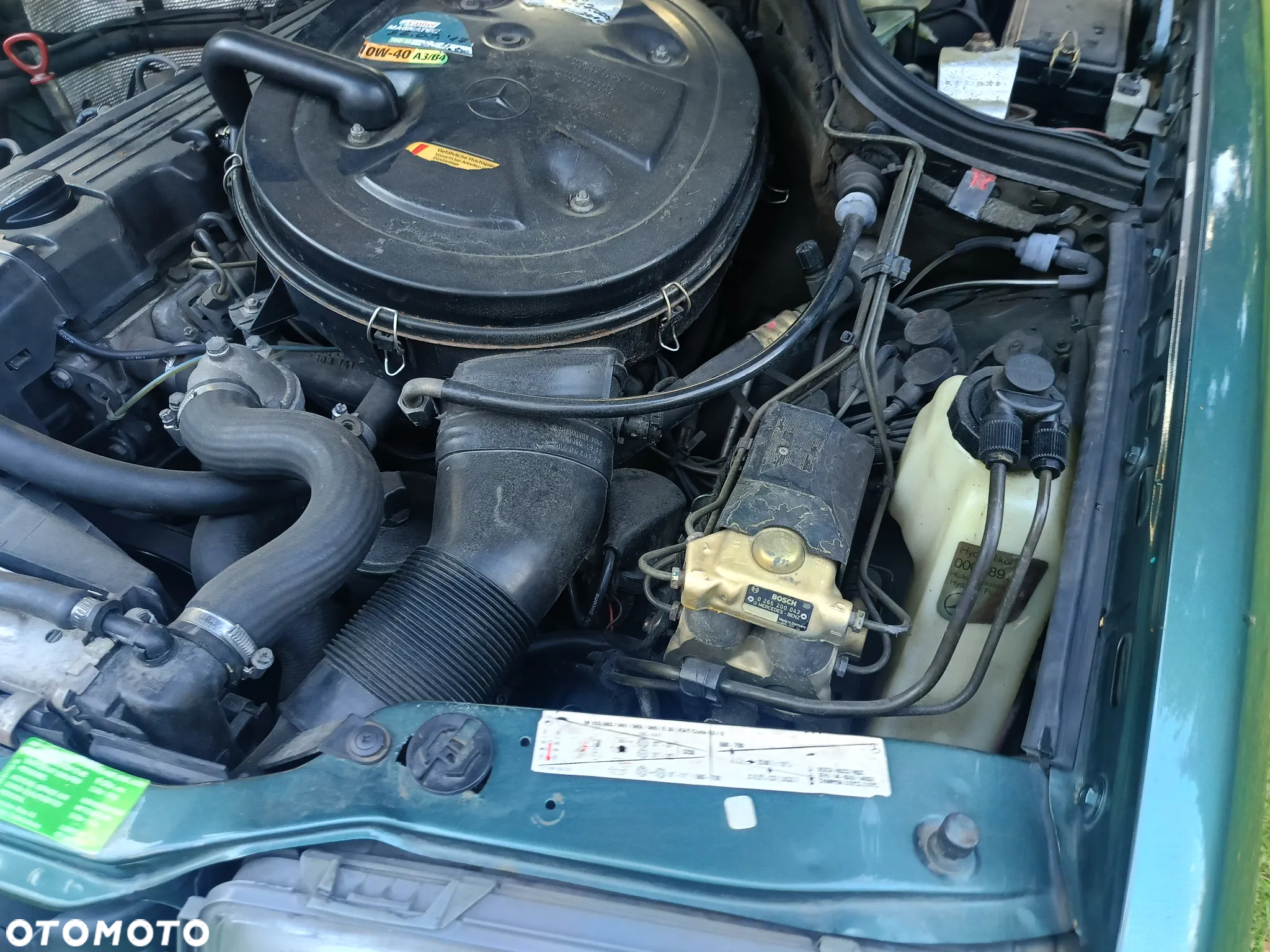 Mercedes-Benz Klasa E 300 4-Matic - 28