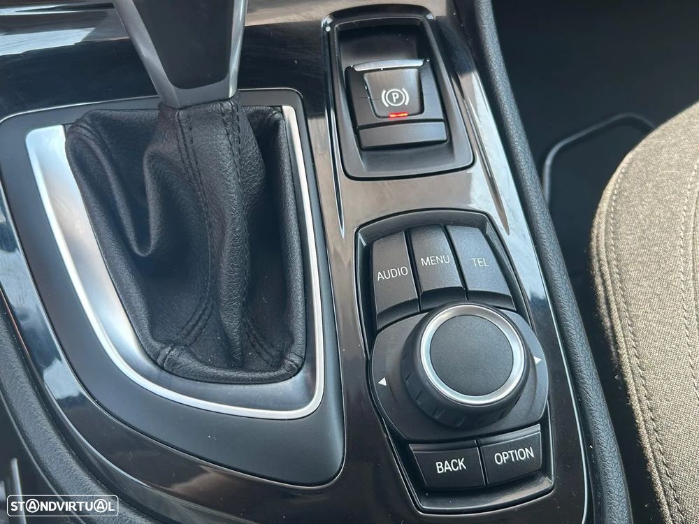 BMW 225xe Active Tourer Advantage - 19