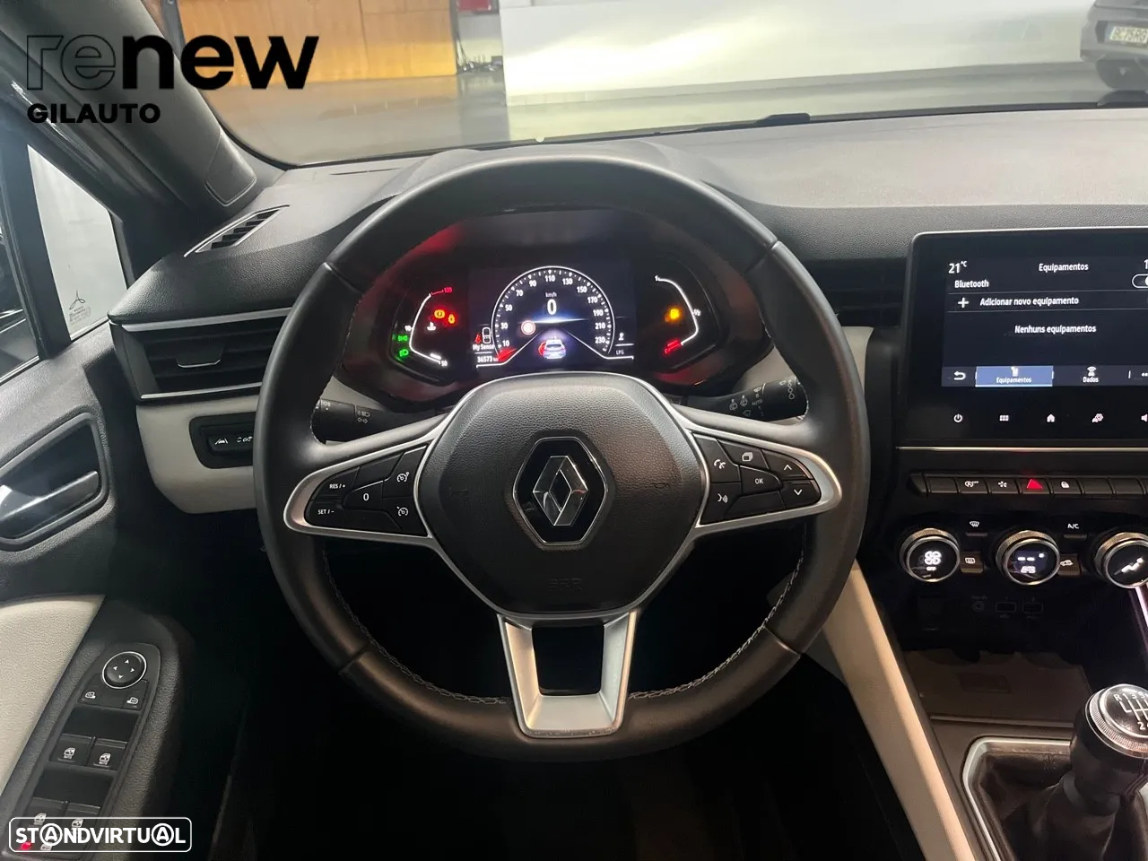 Renault Clio 1.0 TCe Techno Bi-Fuel - 18