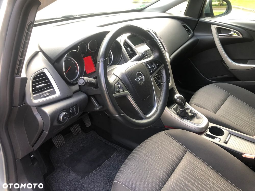 Opel Astra 1.4 Turbo - 24