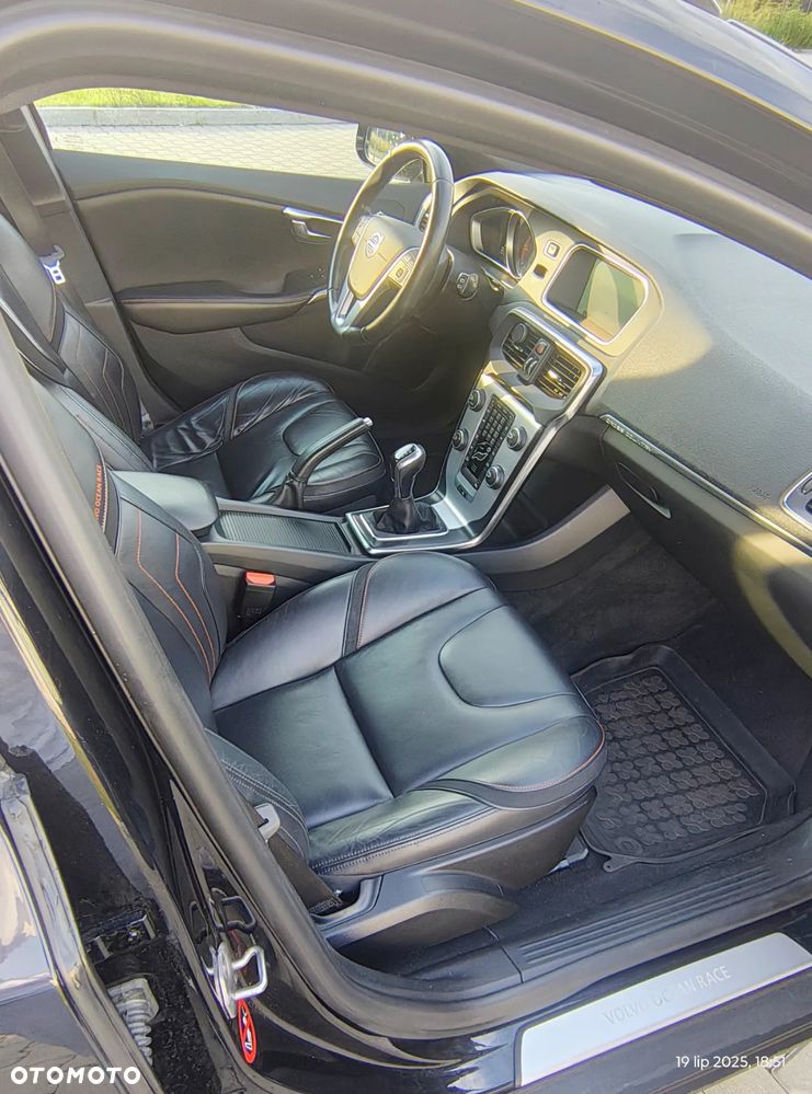 Volvo V40 Cross Country D2 Ocean Race - 11