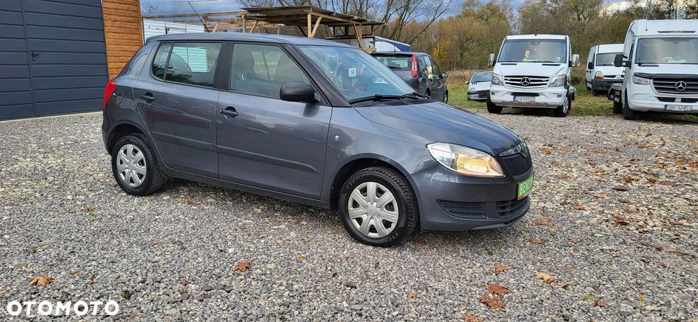 Skoda Fabia 1.2 HTP Ambiente - 5