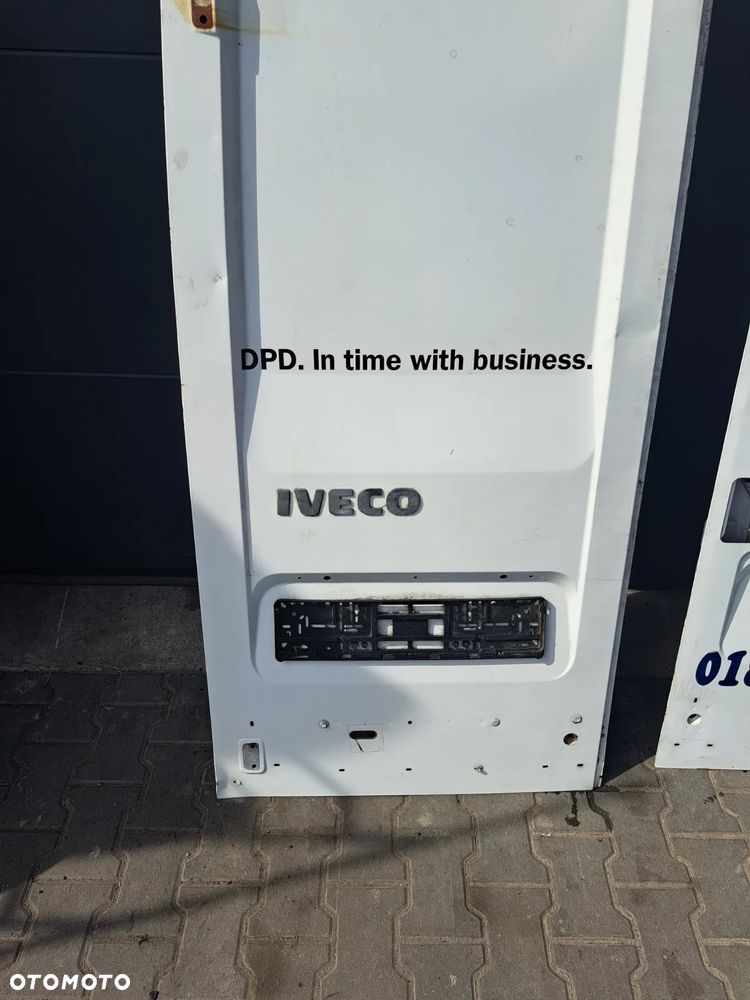 Drzwi tylnie IVECO Daily 06-014 wysokie - 5