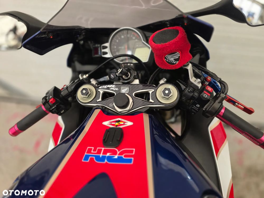 Honda CBR - 30