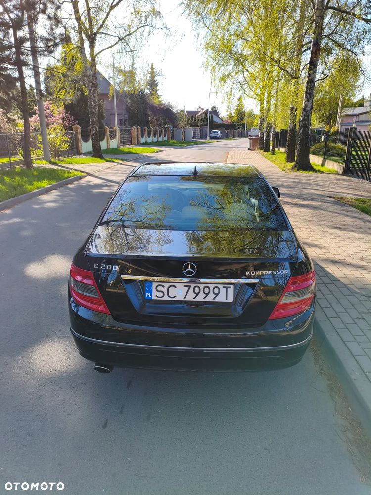 Mercedes-Benz Klasa C - 16