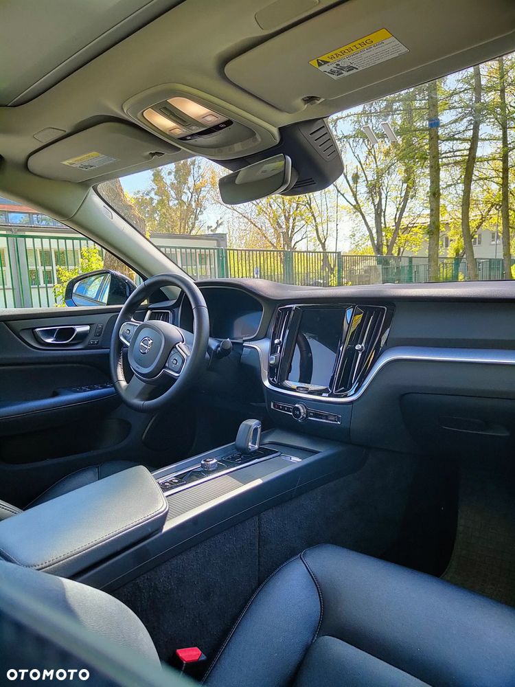 Volvo S60 B5 B AWD Plus Dark - 13