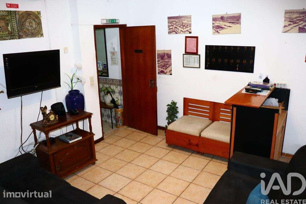 Prédio em Condeixa-a-Velha e Condeixa-a-Nova de 766 m2 - Grande imagem: 3/13